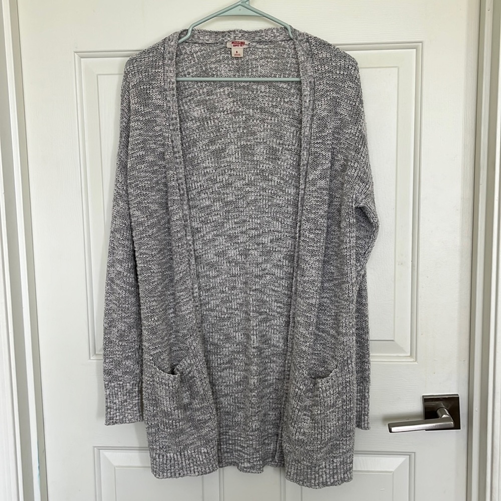 Grey cardigan